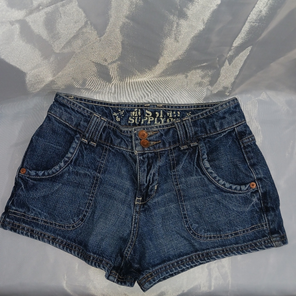 "Mossimo Supply Co." Classic, Casual Blue Demin Shorts Size 3